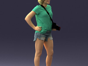 woman in green t-shirt 0229 Modèles 3D en vedette