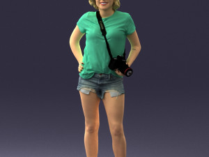 woman in green t-shirt 0229 Modèles 3D en vedette