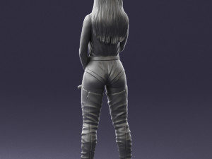 woman with a microphone 0233 Model 3D