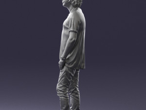 man in pink t-shirt 044 3d print ready 3D-Druckmodell