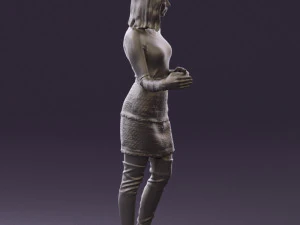 黒黄色の毛の女性0412 3Dモデル