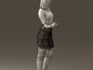 woman in black yellow hairs 0412 3d print ready Modelo de impresión 3D