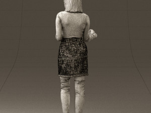 woman in black yellow hairs 0412 3d print ready Modelo de impresión 3D