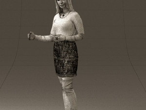 woman in black yellow hairs 0412 3d print ready Modelo de impresión 3D