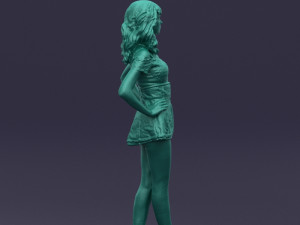 crossed legs woman 0433 3D Model