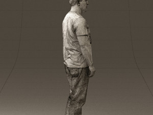 man in golden shirt 0554 Model 3D