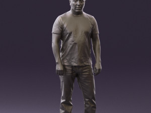 man in golden shirt 0554 3d print ready 3Dプリントモデル