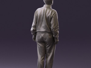 old man in black sweater 0563 Modèle 3D
