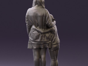 mom with daughter 0600 3d print ready 3D Print Model
