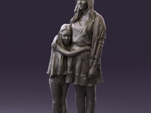mom with daughter 0600 3d print ready 3D Print Model