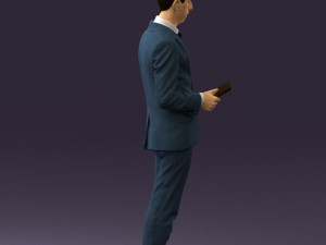 man in blue suit with tablet 0595 Modelo 3D
