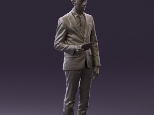 man in blue suit with tablet 0595 Modelo 3D
