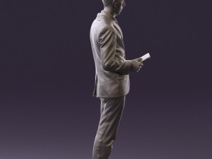 man in blue suit with tablet 0595 Modelo 3D