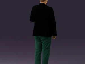 Mann in schwarzem Top und gr&uuml;ner Hose 0610 3D-Druck bereit 3D Druckmodell