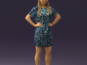 woman in leopard dress 0612 3d print ready Modèles 3D en vedette
