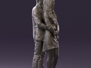man in gray hugs woman 0629 3D 模型
