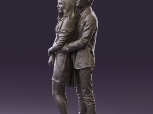man in gray hugs woman 0629 3D 模型