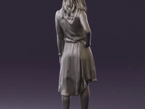 Frau im steinschwarzen Kleid 0632 3D Modell