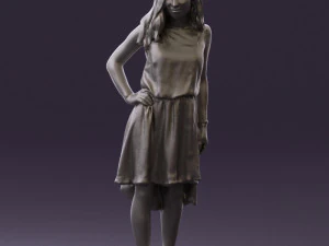 Frau im steinschwarzen Kleid 0632 3D Modell