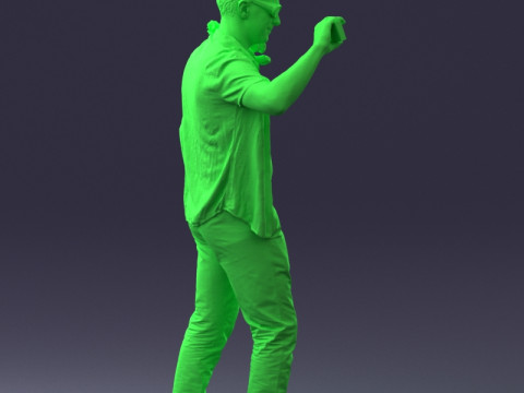 000304 Detective with Parrot 1101 3dp Model do druku 3D