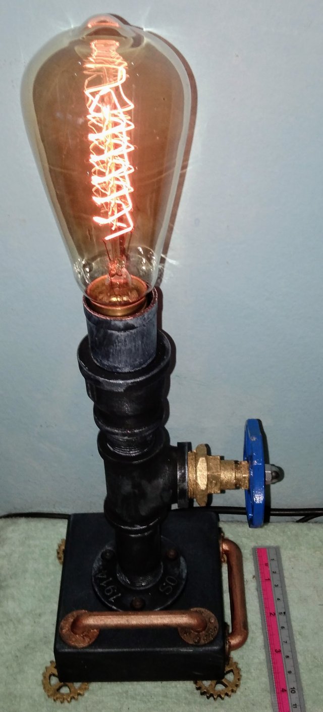 steampunk lamp 3D 打印模型 .c4d .max .obj .3ds .fbx .stl .blend 