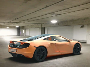 McLaren MP412C - 4K Model 3D