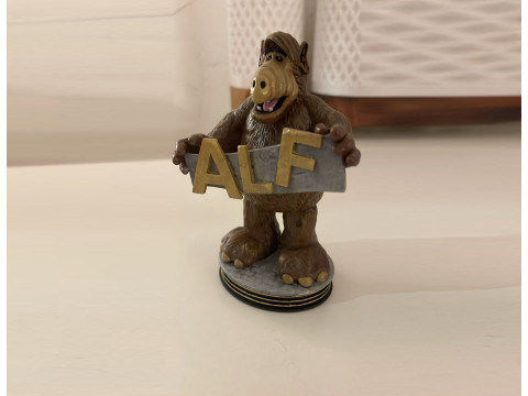 ALF Alien Life Form ASSEMBLE FOR 3D PRINT STL TWO OPTIONS Modèles 3D en vedette