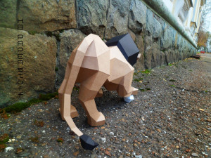 lion with ball Modello 3D