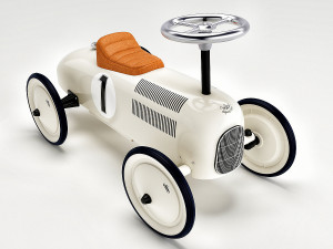 vilac ride on racing car 3D Model