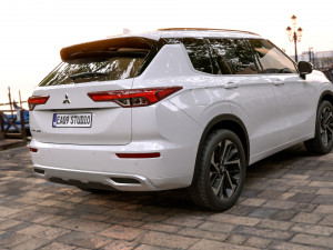2023 Mitsubishi Outlander Modello 3D