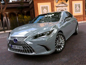 Lexus ES300h 2023 года гибридный 3D Модель
