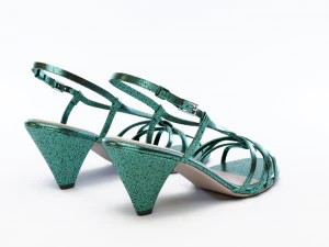 piton desenli sandalet 3D Model