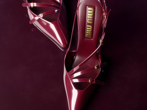 Miu Miu Patent Leather Slingbacks with Buckles Modelo 3D