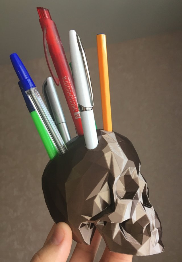 lowpoly skull penholder Model Cetak 3D .c4d .max .obj .3ds .fbx .stl .blend 