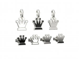 皇后吊坠和耳环国际象棋套装 3D 模型