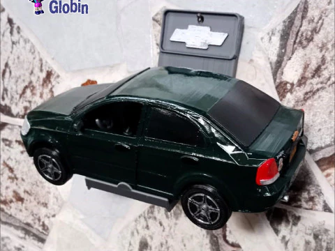 Chevrolet Aveo LS 16 - Incluye Soporte de Pared 3D Print Model