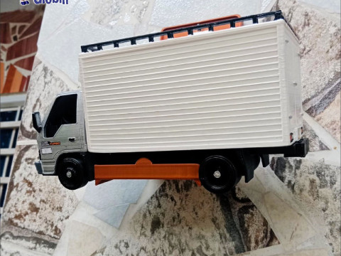 Chevrolet NPR Diesel Van Thermo King - Includes Wall Bracket 3Dプリントモデル