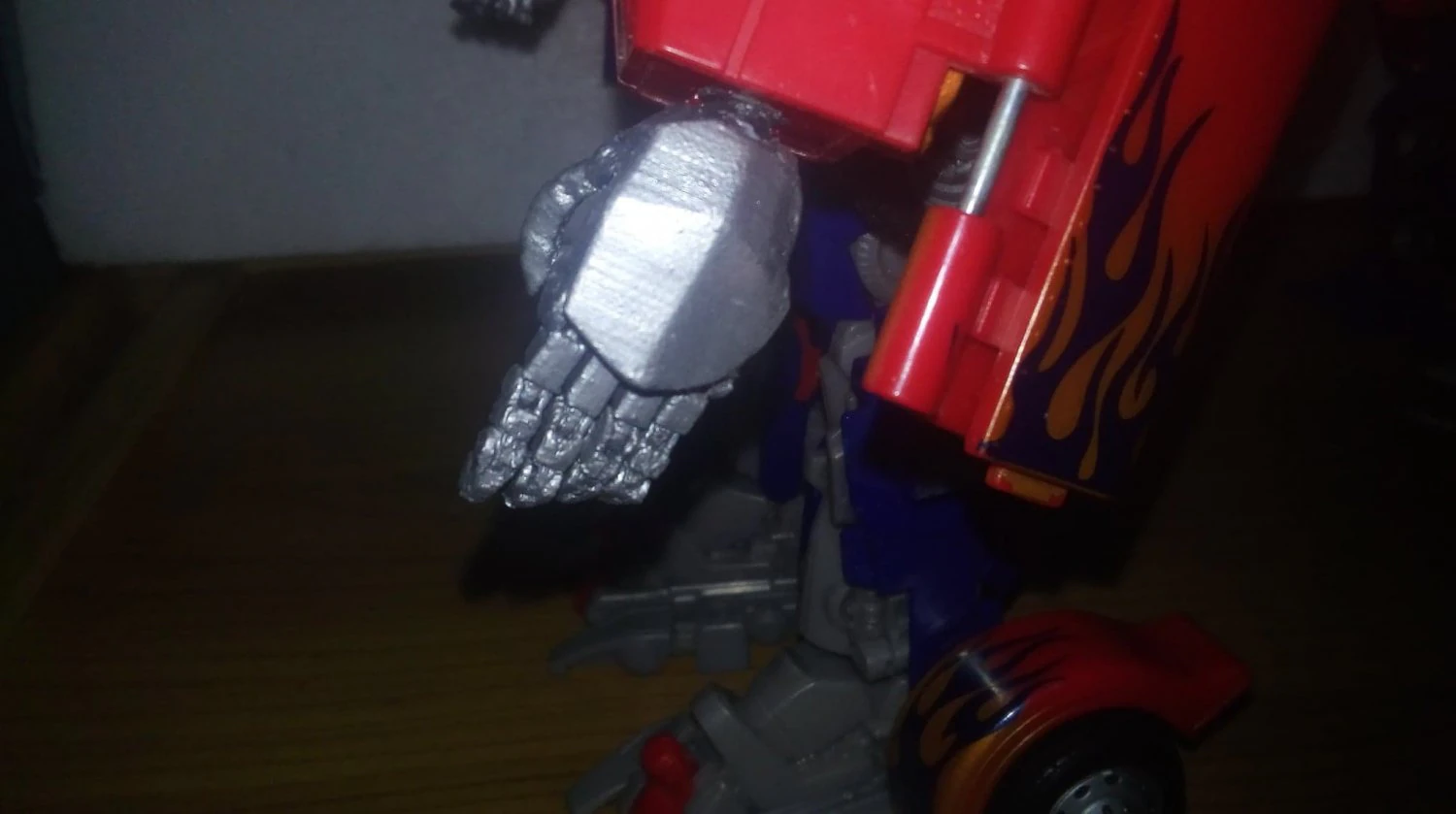 transformers optimus prime rotf leader class poseable hands 3D Print Model .c4d .max .obj .3ds .fbx .stl .blend