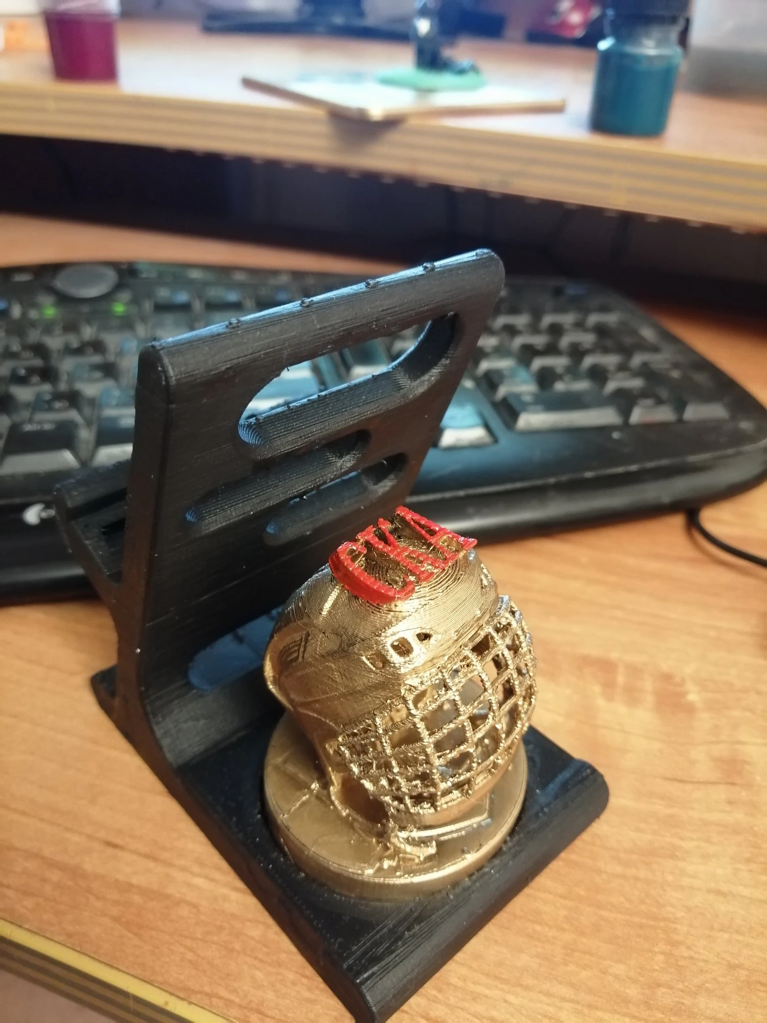 ska smartphone holder 3D Model .c4d .max .obj .3ds .fbx .stl .blend