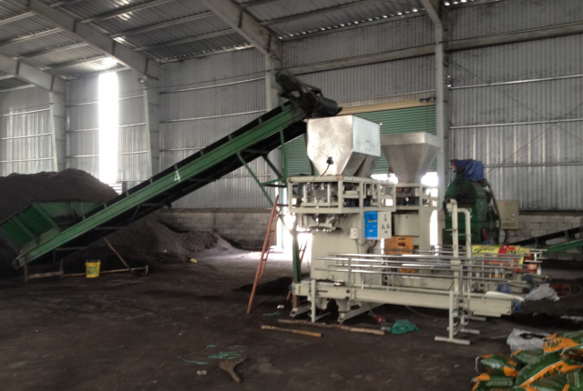 concrete mixing conveyor Modelo 3D .c4d .max .obj .3ds .fbx .stl .blend 