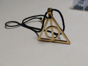 deathly hallow pendant 3D Print Model