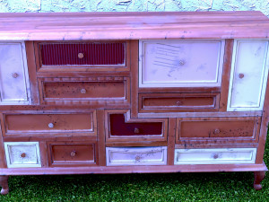 filthy dresser 3D Model