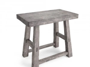 素朴なスツール 3Dモデル