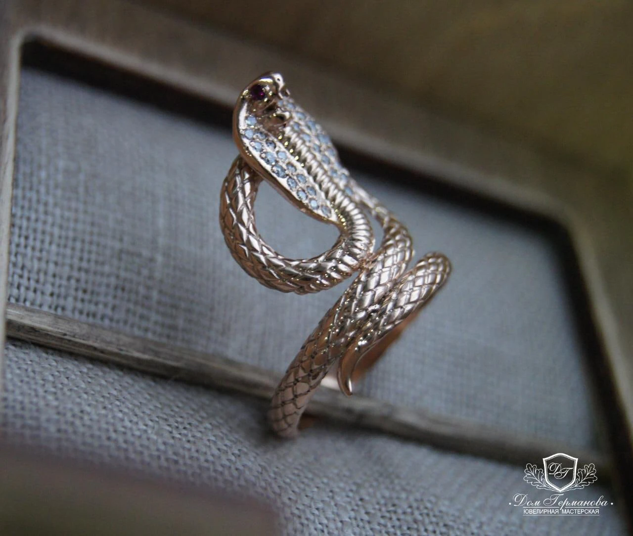 cobra ring 3D Model .c4d .max .obj .3ds .fbx .stl .blend 