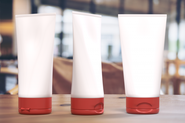 cosmetic tube 3D Модель .c4d .max .obj .3ds .fbx .stl .blend 