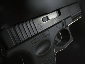 Glock 17 pistol low-poly 3D मॉडल