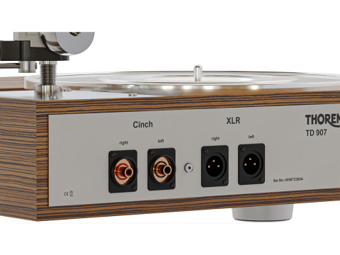 Thorens TD-907 turntable 3D 模型