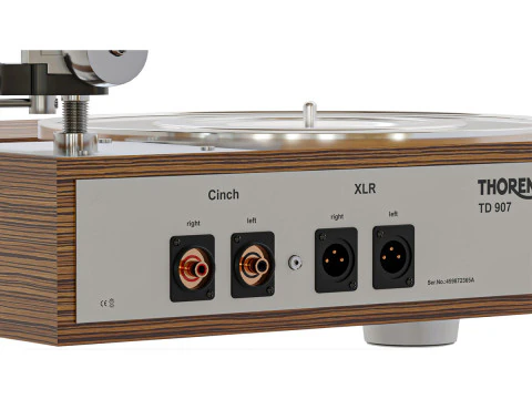 Thorens TD-907 turntable 3D Model