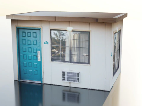 Porta di legno dell'alzavola accanto alla finestra Modello 3D