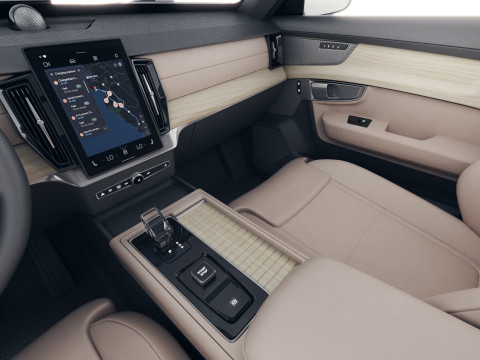 Volvo XC90 2025 with interior Modelo 3D